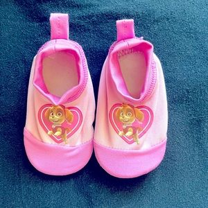 Paw Patrol Skye water shoes